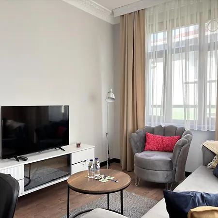 1br W Turkish Hammam • Galata Apartmán *