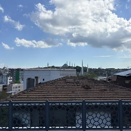 1br W Turkish Hammam • Galata Apartmán